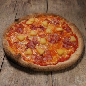 Giallo Pizza-Hawaii